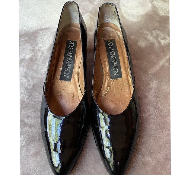 🎉Ros Hommerson Patent Leather Heel, Size 8N, Black - Picture 2 of 4